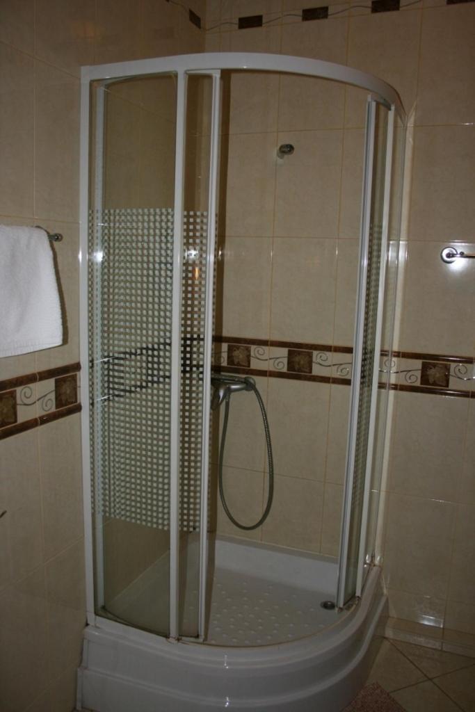 Prague Hotel Zaporizhia Exterior photo