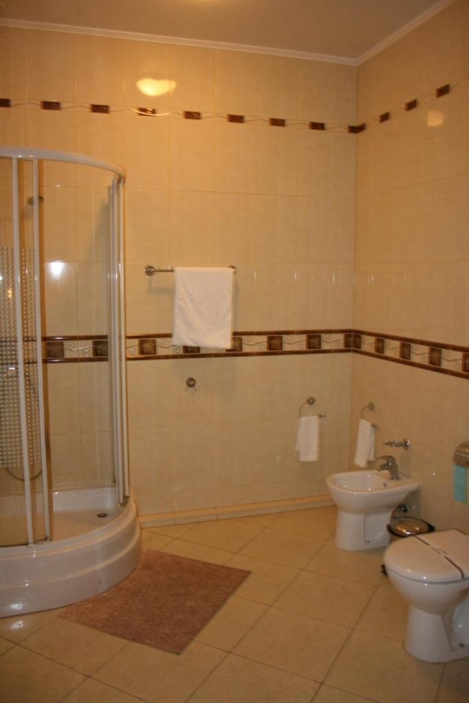 Prague Hotel Zaporizhia Exterior photo