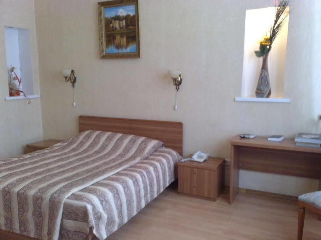 Prague Hotel Zaporizhia Exterior photo